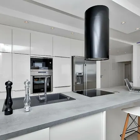 Penthouse Bella Vista *