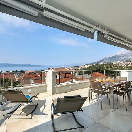 Penthouse Bella Vista *