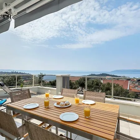 Penthouse Bella Vista *