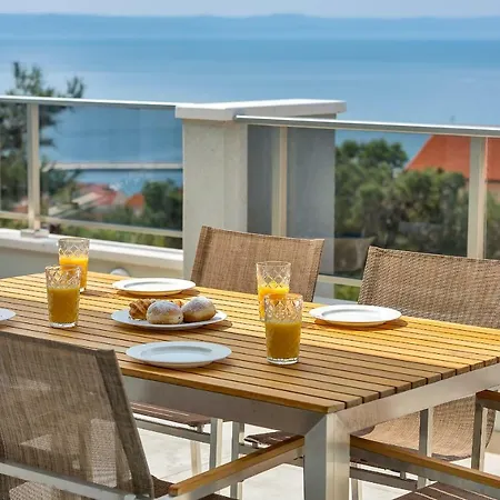 Penthouse Bella Vista マカルスカ