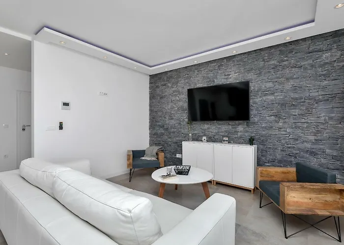 Penthouse Bella Vista Apartment Makarska