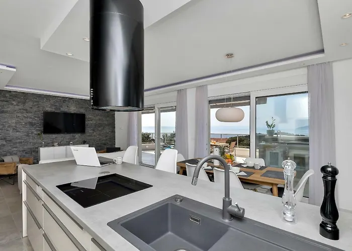 Penthouse Bella Vista Apartment *