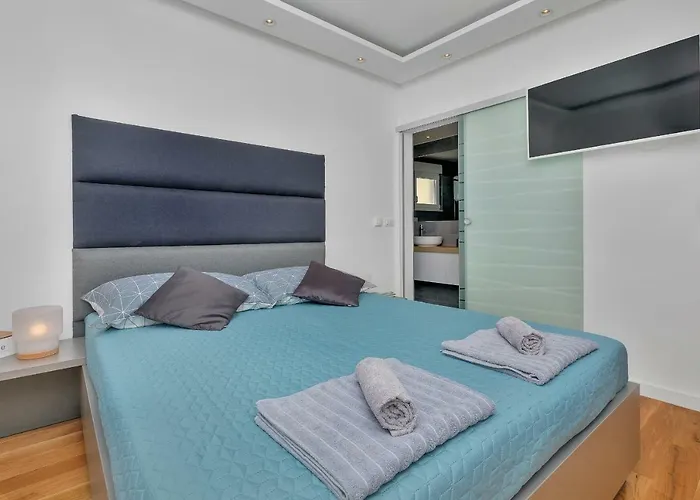 Penthouse Bella Vista Apartment *