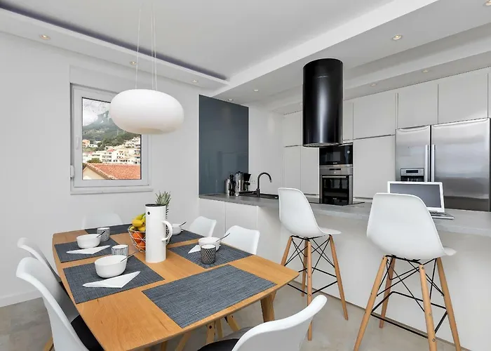 Apartment Penthouse Bella Vista Makarska