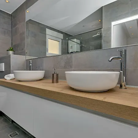 Penthouse Bella Vista Apartment *