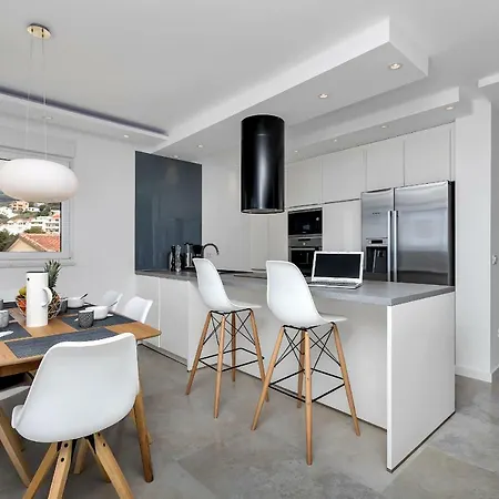 Apartment Penthouse Bella Vista *