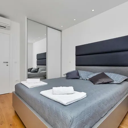 Apartment Penthouse Bella Vista Makarska